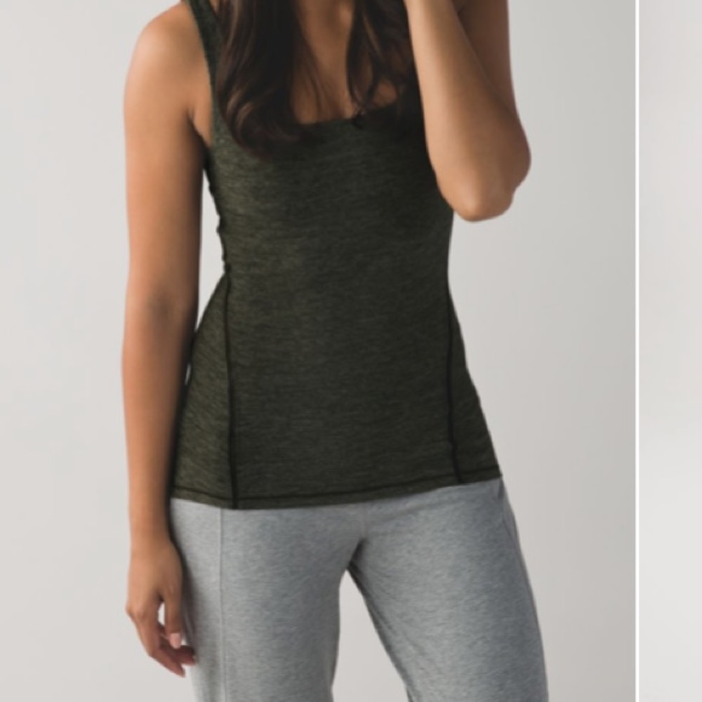 Lululemon Amala Tank
Heathered Gator Green